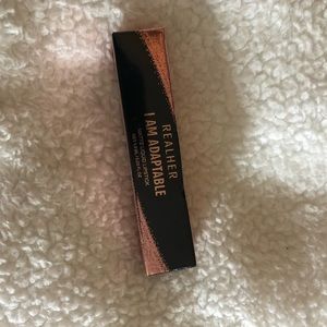 Red matte lipstick 💄